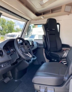                         Nowy kamper KABE Mercedes-Benz - zdjęcie 14
                        