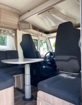                         Nowy kamper KABE Mercedes-Benz - zdjęcie 6
                        