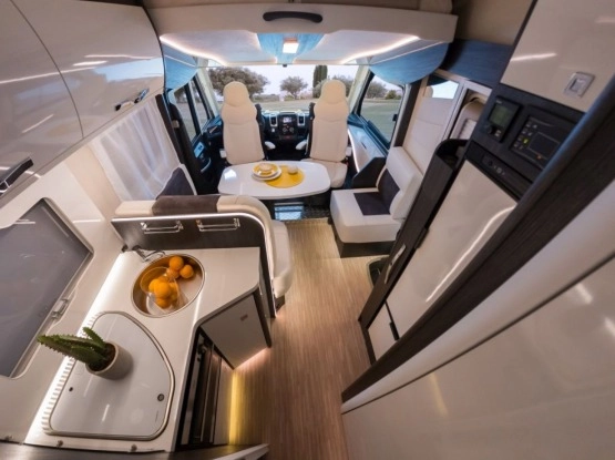                         Kamper Benimar Aristeo 663 - zdjęcie 11
                        