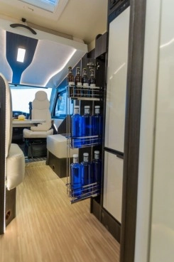                         Kamper Benimar Aristeo 663 - zdjęcie 6
                        