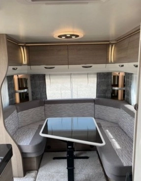                         Nowa przyczepa kempingowa Hobby 495 UL Prestige - zdjęcie 3
                        