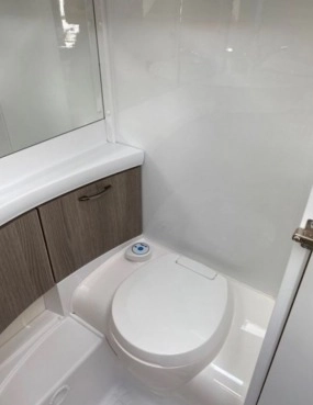                         Nowa przyczepa kempingowa Hobby 495 UL Prestige - zdjęcie 9
                        