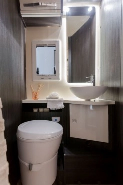                         Kamper Benimar Aristeo 696 - zdjęcie 7
                        