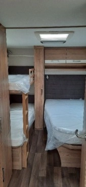                         Nowa przyczepa kempingowa Kabe Classic 600 GLE KS - zdjęcie 3
                        