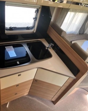                         Kamper Dethleffs Globebus IT007 GT - zdjęcie 7
                        