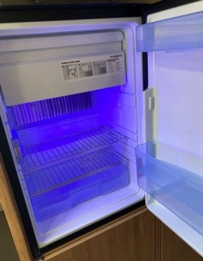                         Nowy kamper Weinsberg Carahome 700 DG - zdjęcie 9
                        