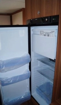                         Nowa przyczepa kempingowa Weinsberg CaraOne 740 UWF Ice Edition   - zdjęcie 10
                        