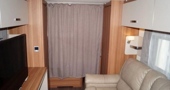                         Nowa przyczepa kempingowa Weinsberg CaraOne 740 UWF Ice Edition   - zdjęcie 15
                        