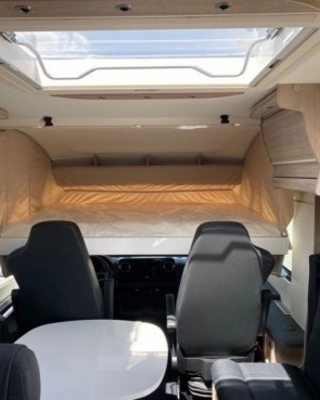                         Nowy kamper KABE Mercedes-Benz - zdjęcie 11
                        