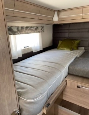                         Nowy kamper KABE Mercedes-Benz - zdjęcie 13
                        