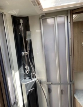                         Nowy kamper KABE Mercedes-Benz - zdjęcie 16
                        