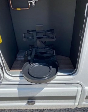                         Nowy kamper KABE Mercedes-Benz - zdjęcie 3
                        