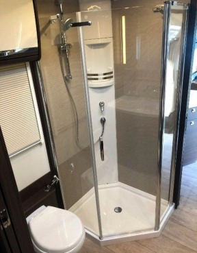                         Nowy kamper Iveco Morelo Palace 90G Trend - zdjęcie 10
                        