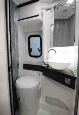                         Nowy kamper Adria Twin 640 SGX Supreme - zdjęcie 12
                        