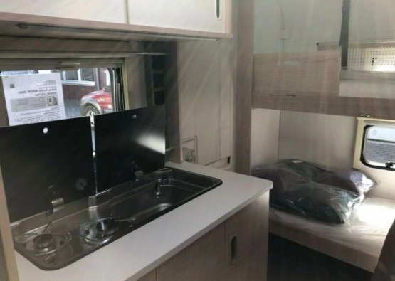                         Nowa przyczepa kempingowa Adria AVIVA 400 DK - zdjęcie 12
                        