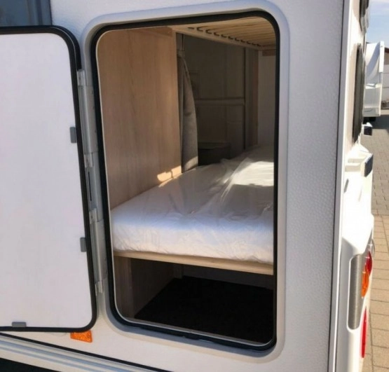                         Nowa przyczepa kempingowa Adria AVIVA 400 DK - zdjęcie 8
                        