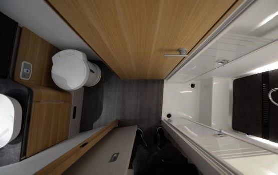                         Nowy kamper Adria Coral Plus 670 DC - zdjęcie 18
                        