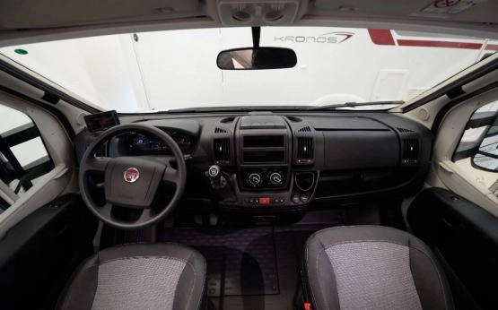                         Nowy kamper Adria Coral Plus 670 DC - zdjęcie 2
                        