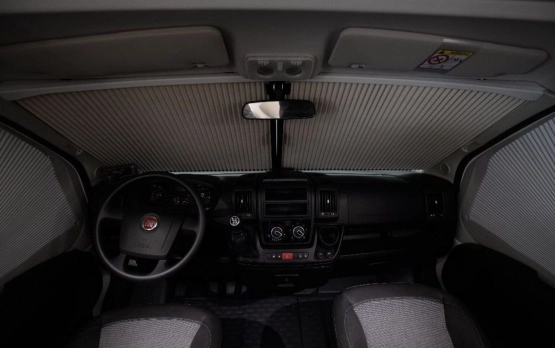                         Nowy kamper Adria Coral Plus 670 DC - zdjęcie 3
                        