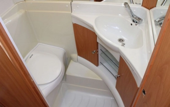                         łazienka - Racer 49
                        