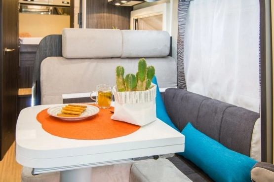                         Kamper Benimar Mileo 242 - zdjęcie 12
                        