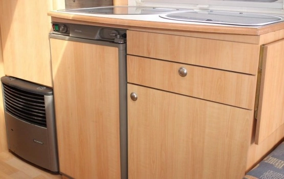                         Przyczepa kempingowa Home-Car RACER - zdjęcie 8
                        