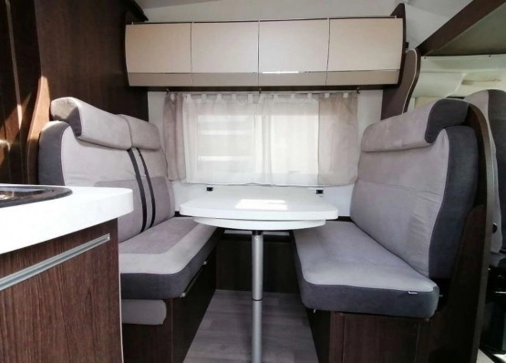                         Nowy kamper Benimar SPORT 346  - zdjęcie 4
                        
