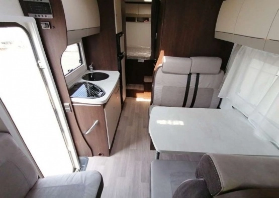                         Nowy kamper Benimar SPORT 346  - zdjęcie 7
                        