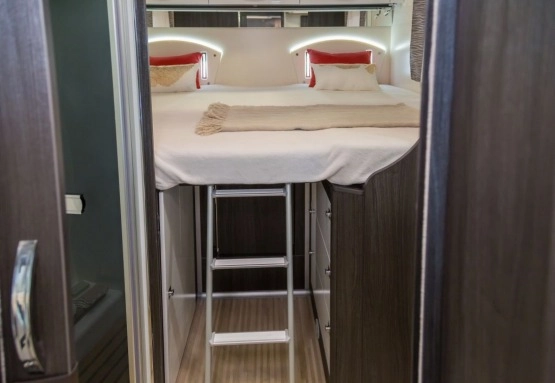                         Kamper Benimar Mileo 263 - zdjęcie 11
                        