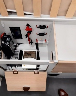                         Kamper Ford KARMANN DEXTER 570 - zdjęcie 10
                        