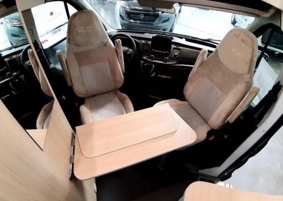                         Kamper Ford KARMANN DEXTER 570 - zdjęcie 5
                        