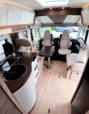                         Nowy kamper Fiat RAPIDO I96 DISTINCTION - zdjęcie 3
                        