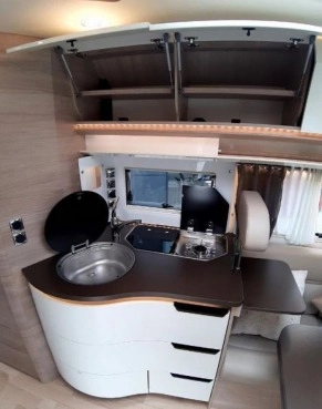                         Nowy kamper Fiat RAPIDO I96 DISTINCTION - zdjęcie 6
                        