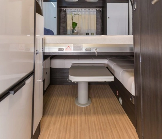                         Kamper Benimar Mileo 282 - zdjęcie 13
                        