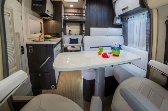                         Kamper Benimar Mileo 282 - zdjęcie 3
                        