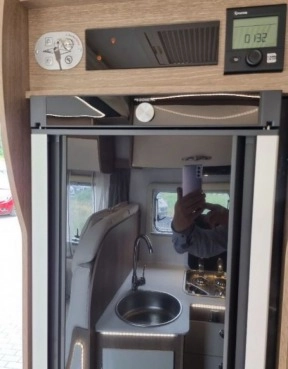                         Nowy kamper Fiat La Marca 74 - zdjęcie 9
                        