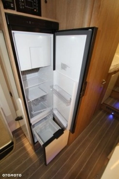                         Od ręki Nowy Roller Team Kronos 284TL Ford - zdjęcie 3
                        