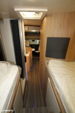                         Od ręki Nowy Roller Team Kronos 284TL Ford - zdjęcie 9
                        