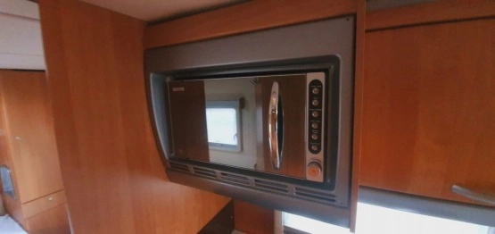                         Piękna ACE SUPREME GLOBSTAR 620 Z 2008r, ogrzewanie Alde - zdjęcie 10
                        