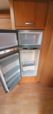                         Piękna ACE SUPREME GLOBSTAR 620 Z 2008r, ogrzewanie Alde - zdjęcie 9
                        