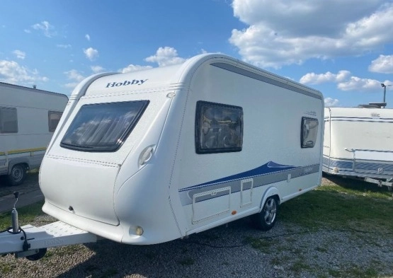                         Przyczepa kempingowa Hobby 450 - zdjęcie 1
                        