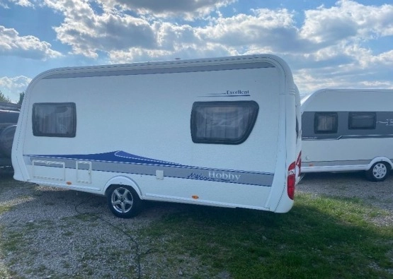                         Przyczepa kempingowa Hobby 450 - zdjęcie 2
                        