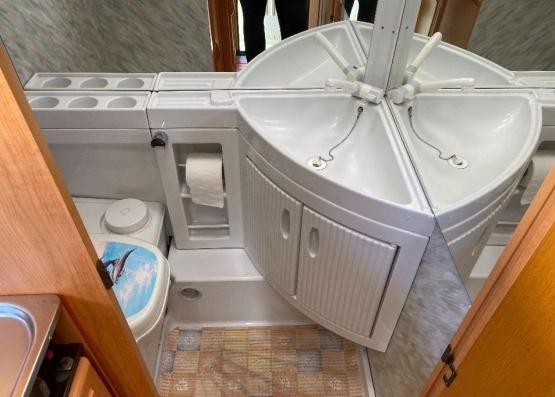                         Przyczepa kempingowa LMC 420 - zdjęcie 5
                        