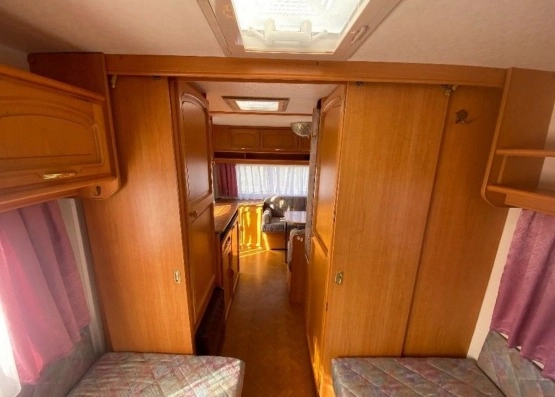                         Przyczepa kempingowa LMC - zdjęcie 3
                        