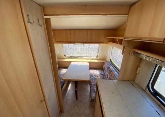                         Przyczepa kempingowa KNAUS 450 - zdjęcie 2
                        