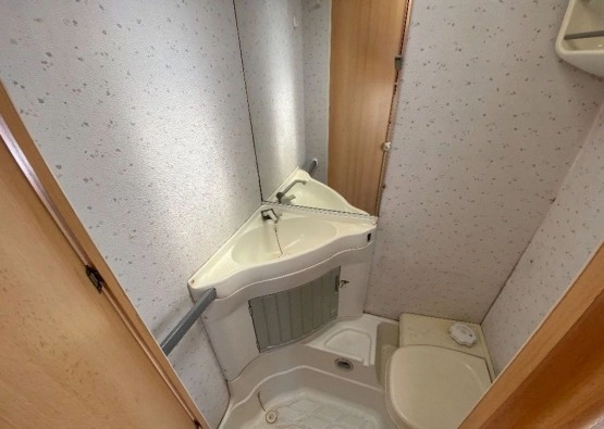                         Przyczepa kempingowa KNAUS 450 - zdjęcie 3
                        