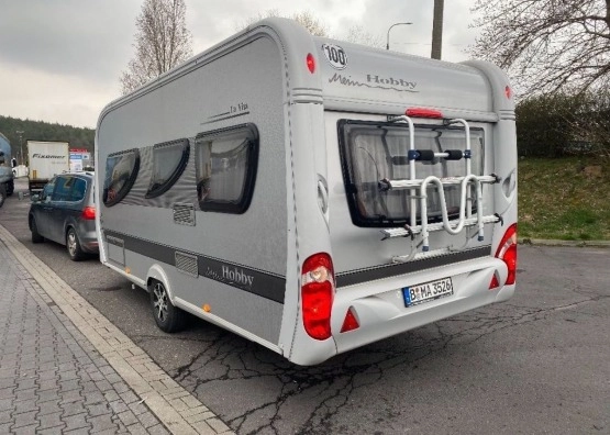                         Przyczepa kempingowa Hobby 460 - zdjęcie 2
                        