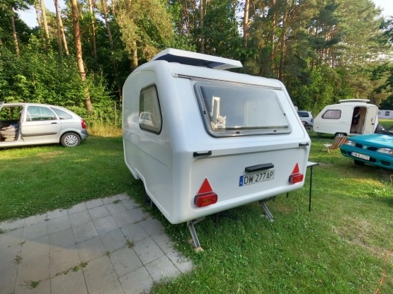                         Przyczepa kempingowa Niewiadów N126e - zdjęcie 4
                        