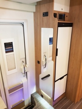                         Kamper Ci Horon 84XT 5 osob. Nowy od reki - zdjęcie 9
                        