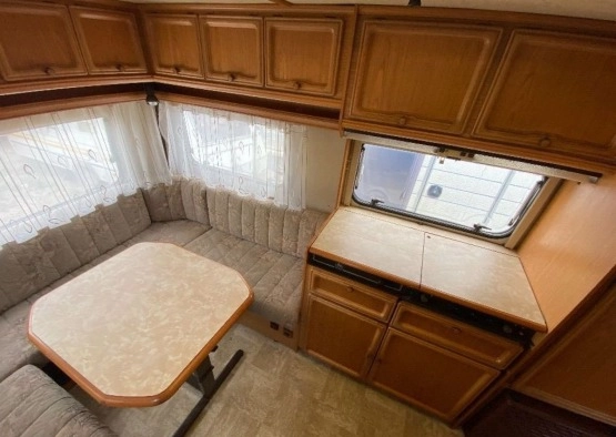                         Przyczepa kempingowa Hymer-Eriba 540 - zdjęcie 4
                        